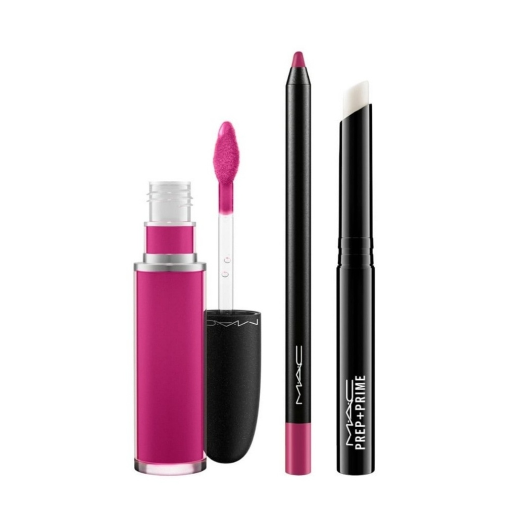 NIB MAC Look in a Box - Call Me Love